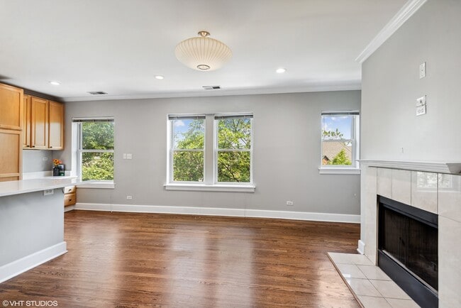 3456 N Janssen Ave in Chicago, IL - Building Photo - Building Photo