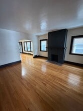 327 E 7th St in Erie, PA - Building Photo - Building Photo