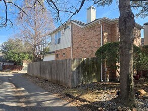 6116 Thursby Ave in Dallas, TX - Building Photo - Building Photo