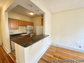 55 Queensberry St in Boston, MA - Building Photo - Building Photo