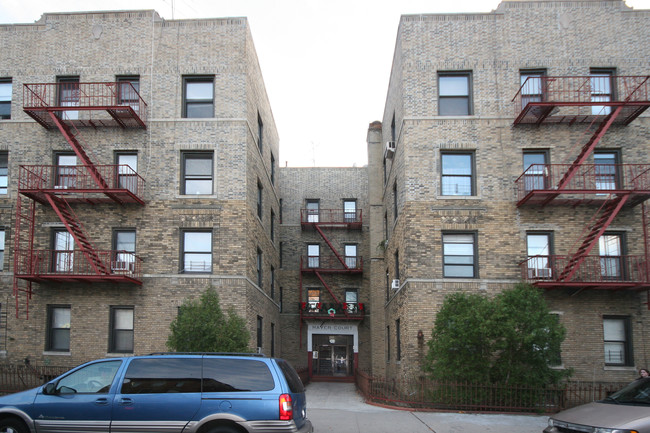 1574 56th St in Brooklyn, NY - Foto de edificio - Building Photo