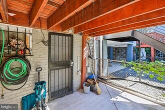 758 19th St NE in Washington, DC - Building Photo - Building Photo