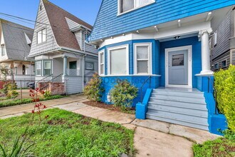 3827 West St in Oakland, CA - Building Photo - Building Photo