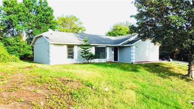 3384 Dewberry Ct in Deltona, FL - Building Photo - Building Photo