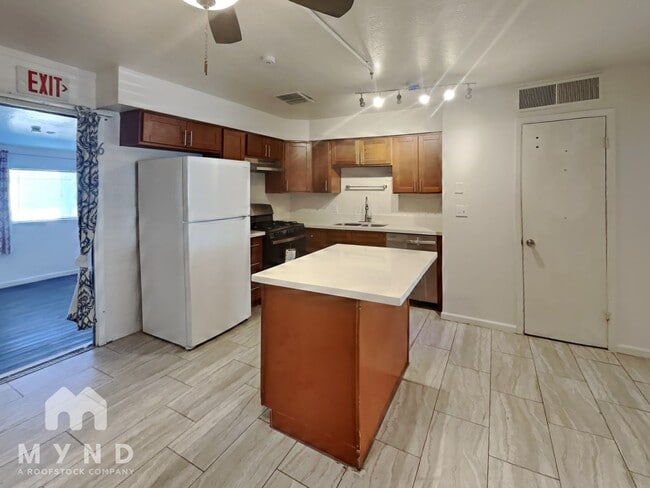 1426 W 7th Ave in Mesa, AZ - Building Photo - Building Photo