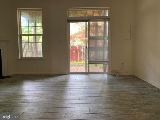 46788 Sweet Birch Ter in Sterling, VA - Building Photo - Building Photo