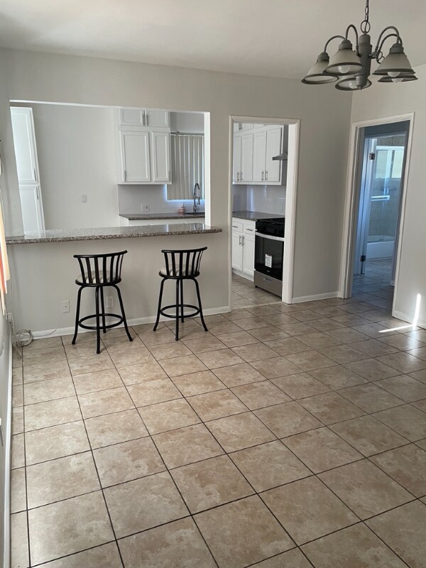 325 Concord St-Unit -Apt. K in Glendale, CA - Foto de edificio - Building Photo