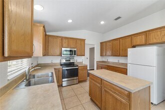 5464 SW 41st St in Ocala, FL - Building Photo - Building Photo