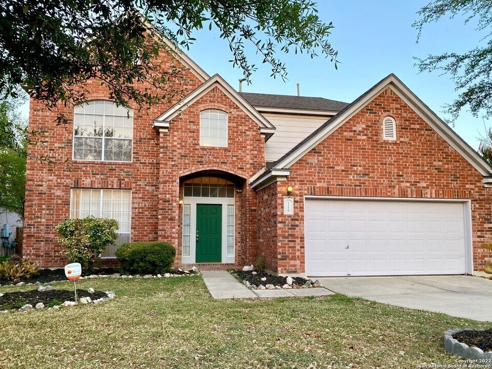 11210 Jade Green in San Antonio, TX - Building Photo