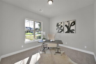 43 Wilmington Dr in Montgomery, TX - Building Photo - Building Photo