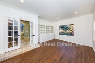 22324 Circle J Ranch Rd in Santa Clarita, CA - Building Photo - Building Photo