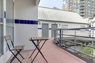 201 E 4th St in Austin, TX - Building Photo - Building Photo