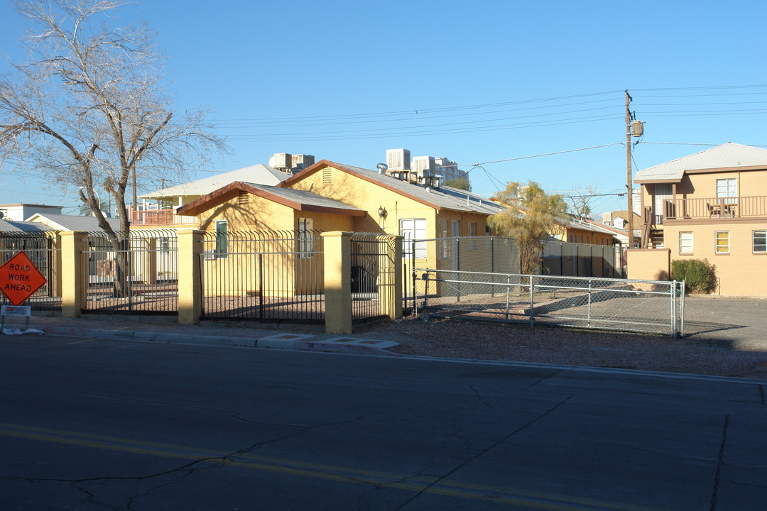 315 N 11th St in Las Vegas, NV - Foto de edificio