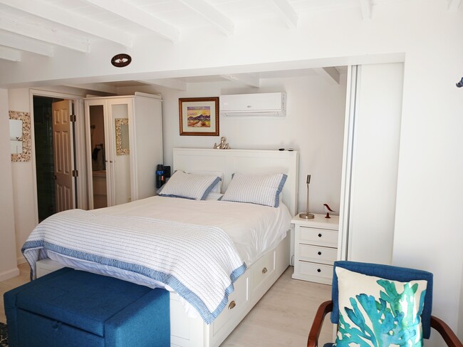 31956 Sunset Ave, Unit Studio in Laguna Beach, CA - Building Photo - Building Photo