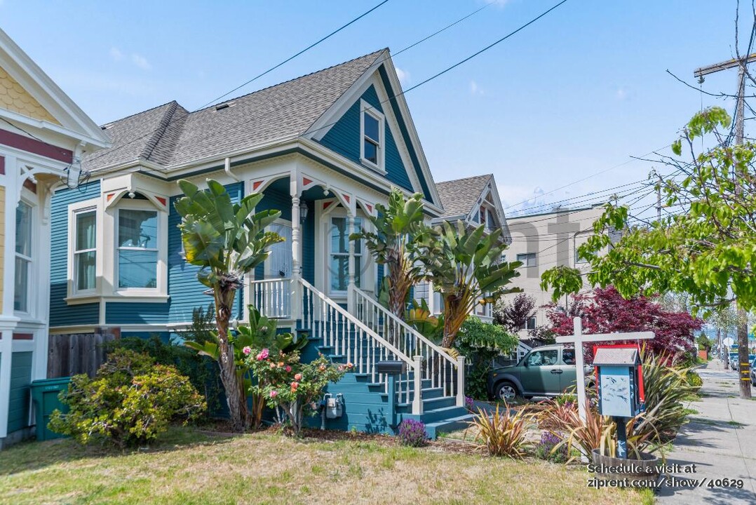 3125 Linden St in Oakland, CA - Building Photo