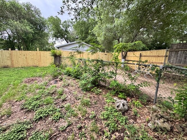 1532 McKenzie Ave in Waco, TX - Building Photo - Building Photo