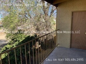 10789 Towner Ave NE in Albuquerque, NM - Foto de edificio - Building Photo
