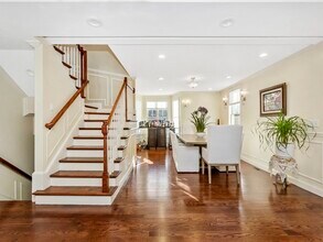 50 Rowe St in Newton, MA - Building Photo - Building Photo