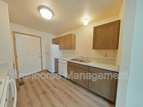 2431 Wheeler Dr in Bozeman, MT - Building Photo - Building Photo