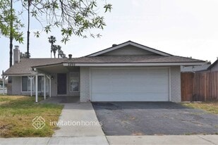 2895 Myers St in Riverside, CA - Building Photo