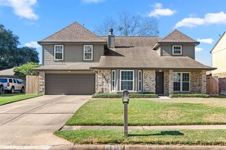 2626 Country Pl Dr in Richmond, TX - Building Photo - Building Photo