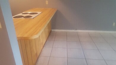 360 S 7th St, Unit 14 in Macclenny, FL - Building Photo - Building Photo