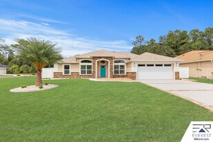 1 Zaftig Ct in Palm Coast, FL - Building Photo