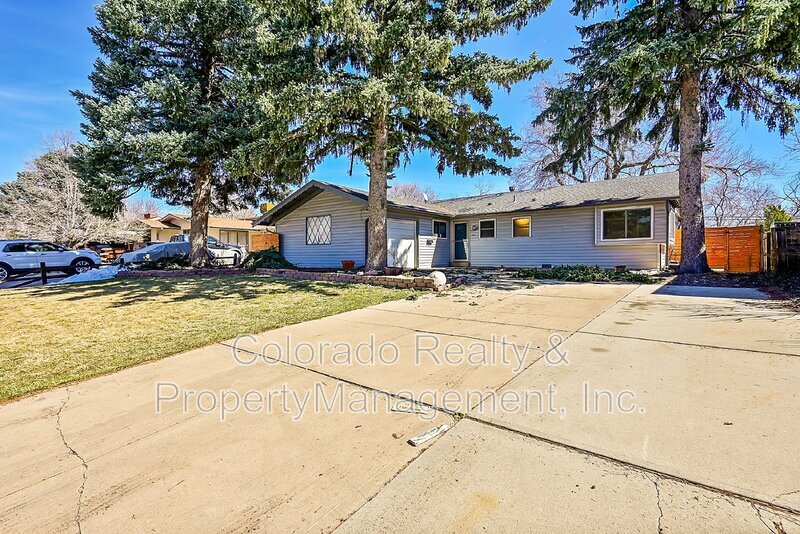 366 Agate St in Broomfield, CO - Foto de edificio