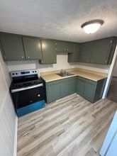 726 S 18th St in Lincoln, NE - Building Photo - Building Photo