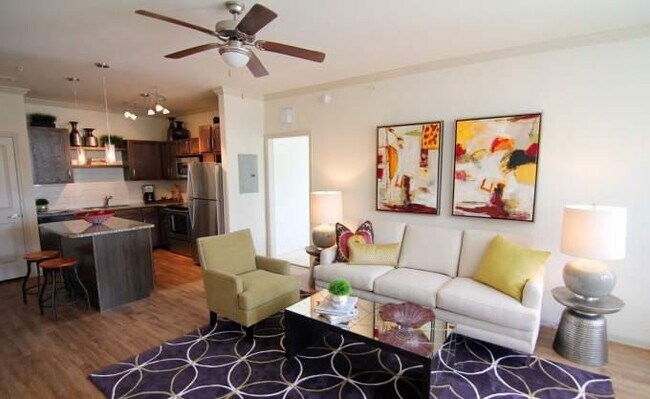property at 18325 Kingsland Blvd