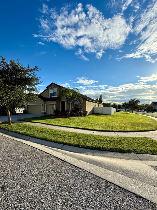 34046 Spring Oak Trail in Wesley Chapel, FL - Building Photo - Building Photo