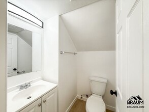 11228 Huston St in Los Angeles, CA - Building Photo - Building Photo