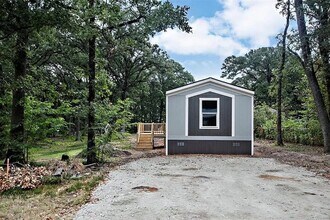 102 Skylark Dr in Mabank, TX - Building Photo - Building Photo