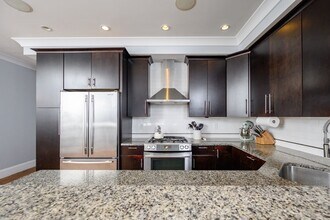 39 Coffey St in Boston, MA - Building Photo - Building Photo