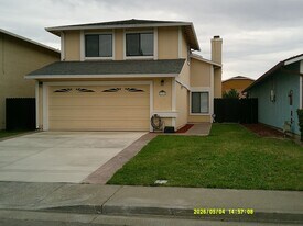1777 Daniel Ct in Fairfield, CA - Building Photo