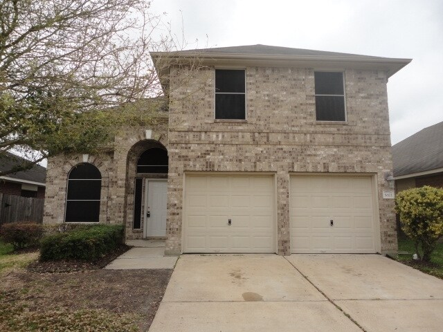 property at 5811 Creektrace Ln
