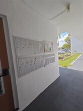 1007 N 19th Ave in Hollywood, FL - Building Photo - Building Photo