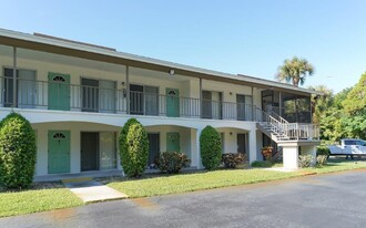 4035 S School Ave in Sarasota, FL - Building Photo