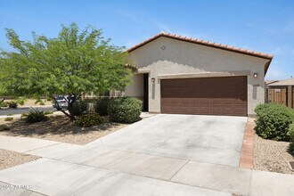 16658 W Mescal St in Surprise, AZ - Building Photo - Building Photo