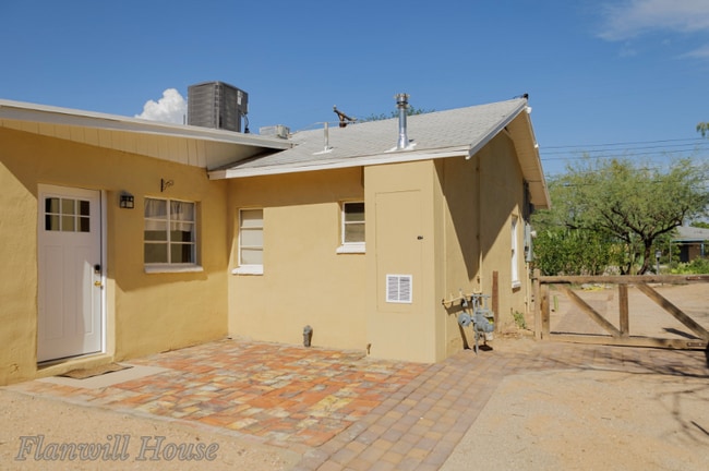 3349 N Flanwill Blvd in Tucson, AZ - Building Photo - Building Photo