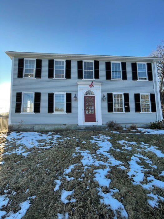 1646 Main St in Concord, MA - Building Photo