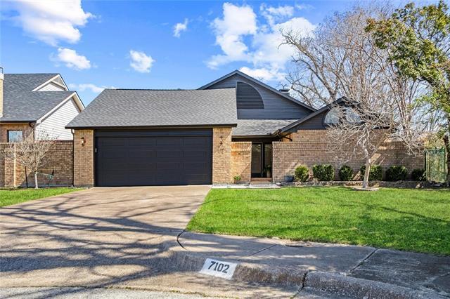7102 Abrams Rd in Dallas, TX - Building Photo - Building Photo