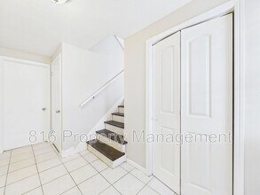 6304 E 150th Terrace in Grandview, MO - Building Photo - Building Photo