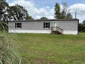 599 FM 3228 in Nacogdoches, TX - Building Photo