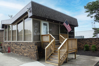 Moonglow Apartments in Columbus, OH - Foto de edificio - Building Photo