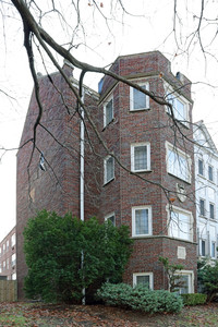 The Carlton in Louisville, KY - Foto de edificio - Building Photo