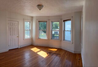 51 Edison St in Quincy, MA - Building Photo - Building Photo