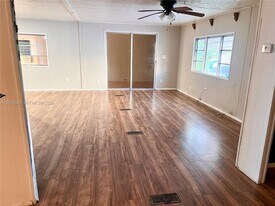2680 SW 54th St in Fort Lauderdale, FL - Building Photo