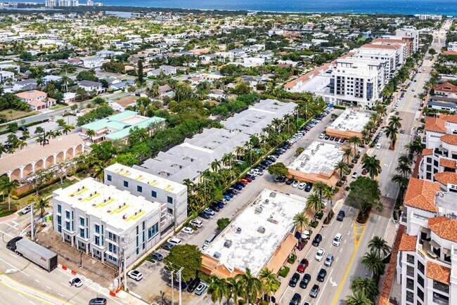 244 E Boca Raton Rd in Boca Raton, FL - Building Photo - Building Photo