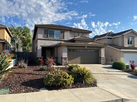 2417 Eastridge Loop in Chula Vista, CA - Building Photo